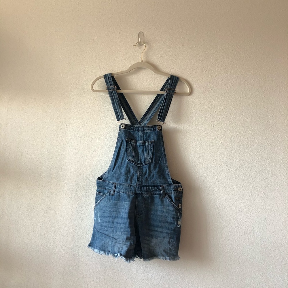 Cute Overalls - Picture 2 of 3